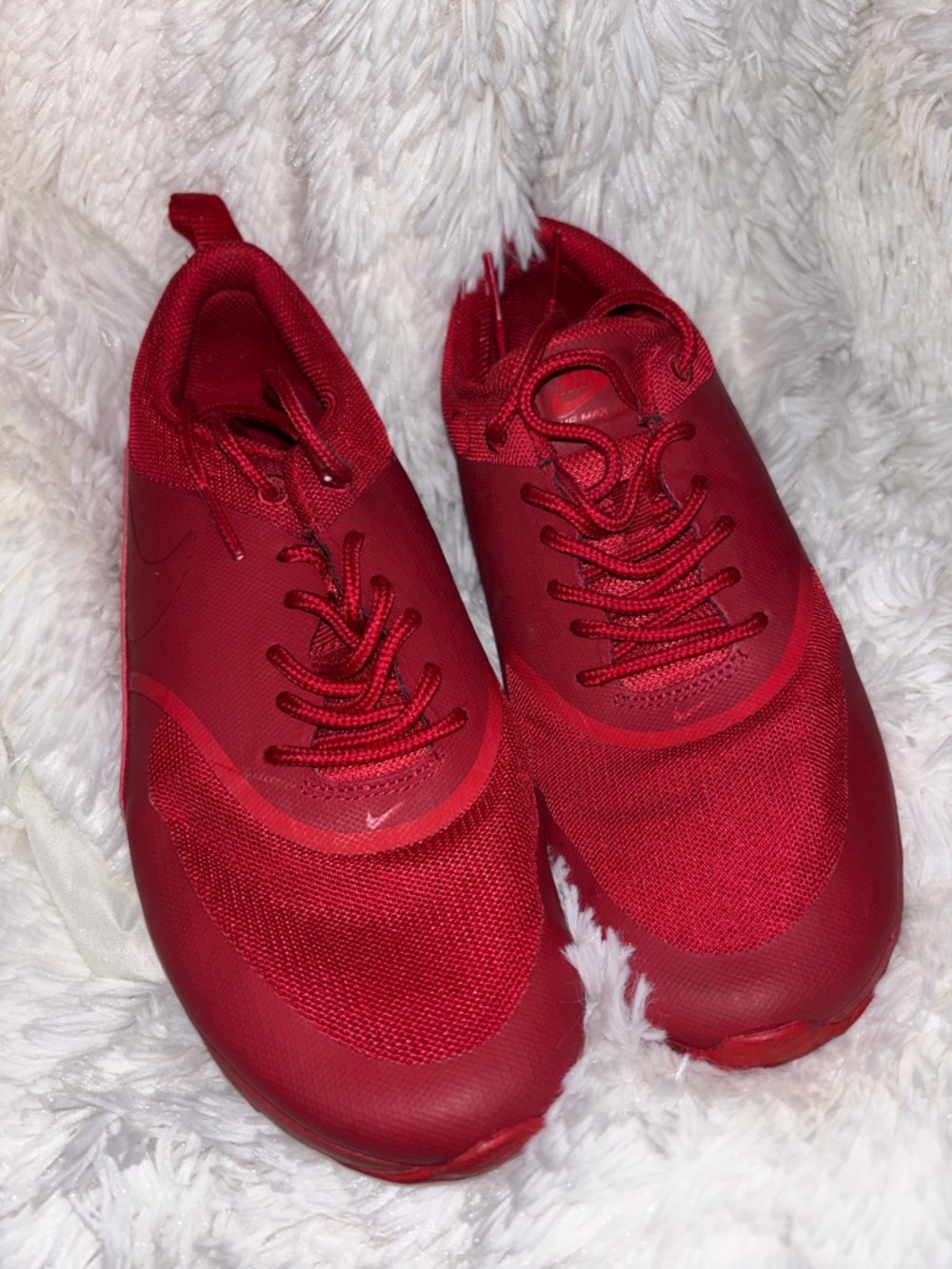 Nike Thea Air Max Women's All-Red Sneakers